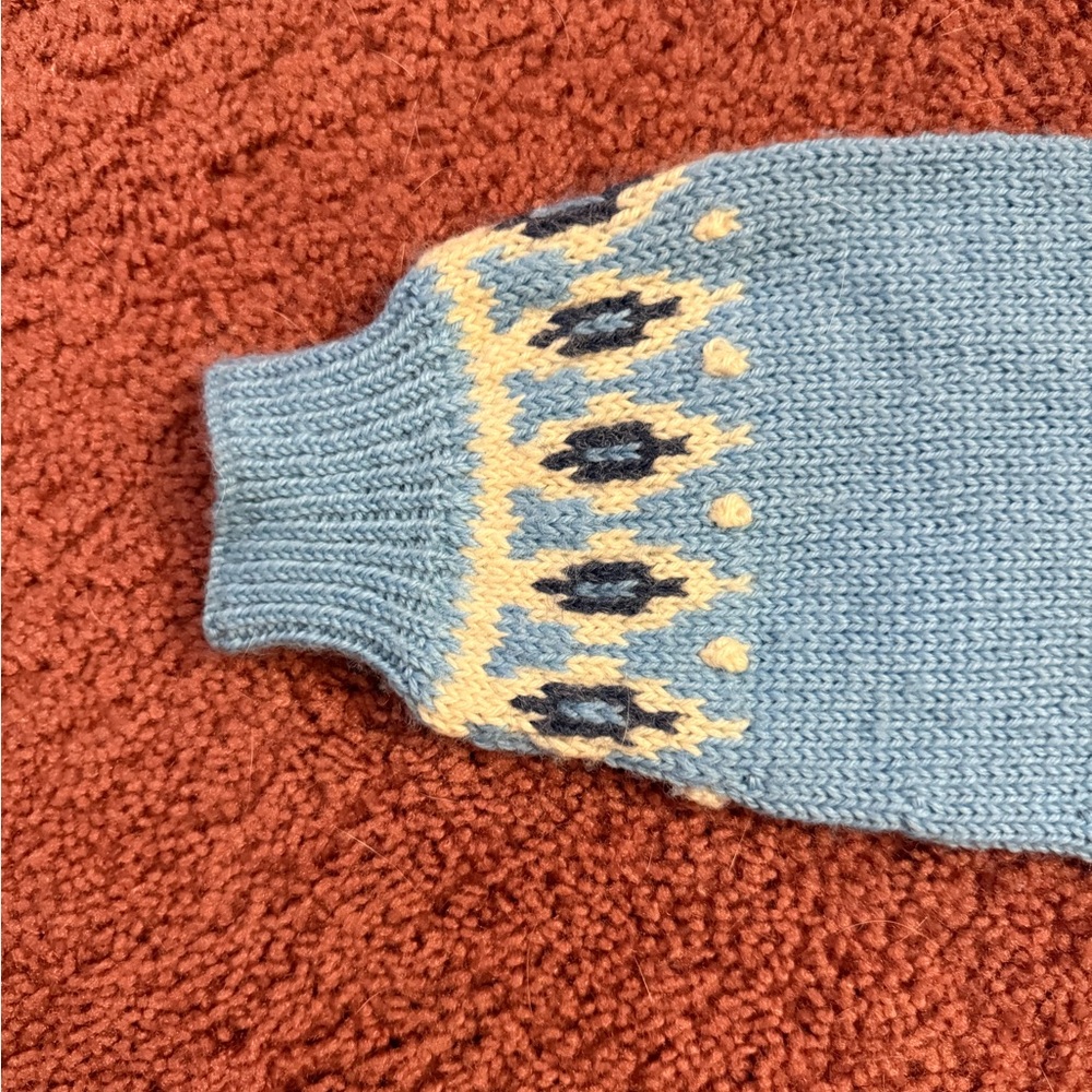 Vintage Dale of Norway Baby Blue and Cream Fair Isle Knit Wool Cardigan 40 - Picture 8 of 10